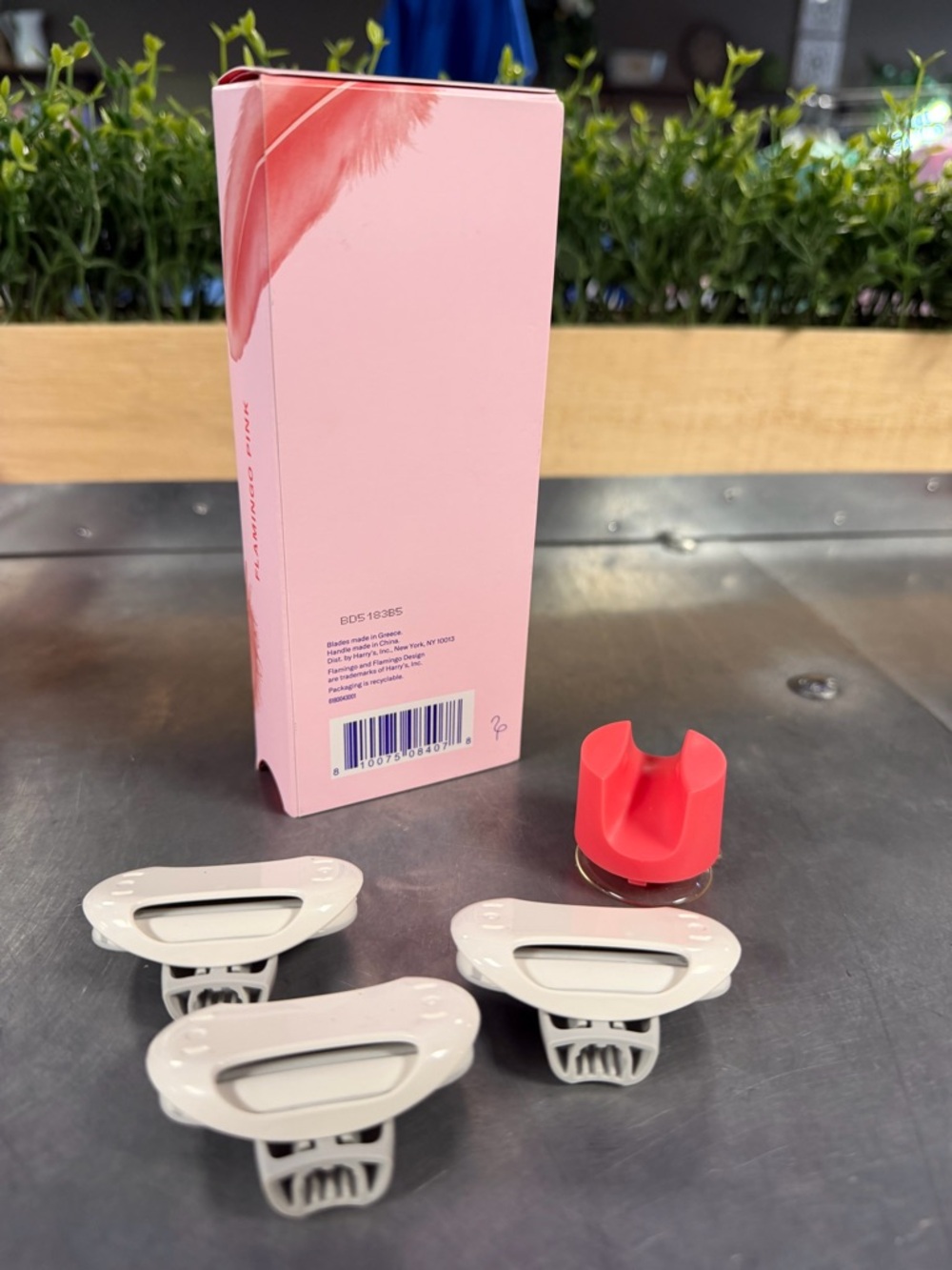 Flamingo Shaving Razor Set, Pink (NEW) - Picture 8 of 9